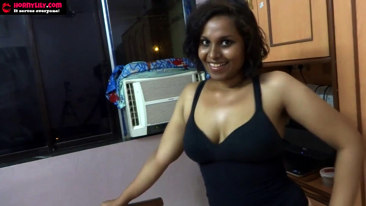 Promiscuous Indian wants her step-sister